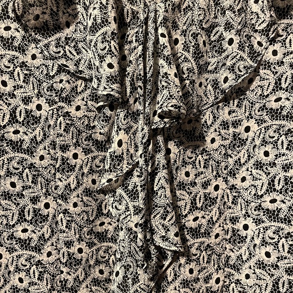 Blouse - Picture 2 of 2